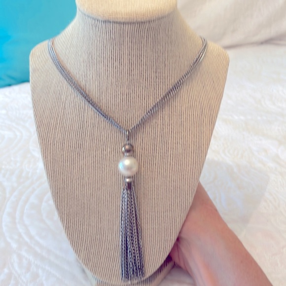 Long Multi-Strand Pearl Strand Costume Jewellery Necklace VINTAGE - Picture 2 of 5